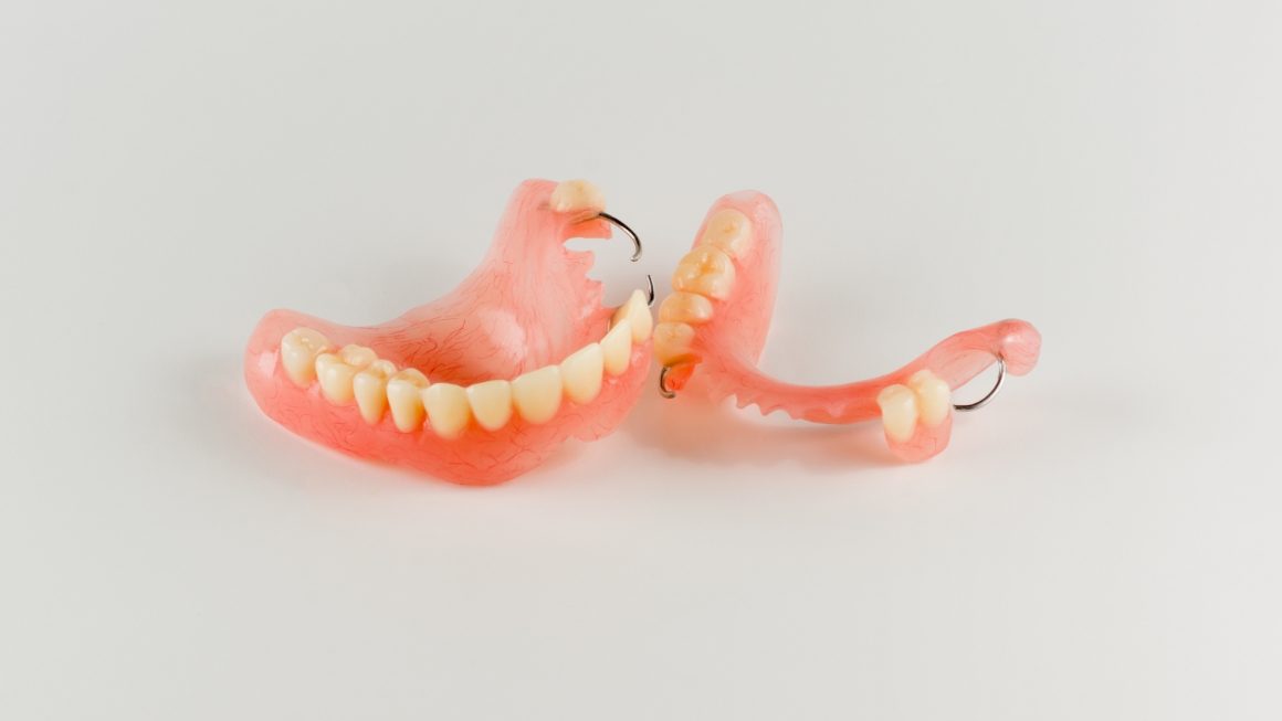 Dentures / Removable Dentures